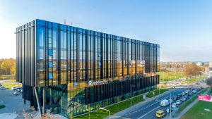 avia solutions group